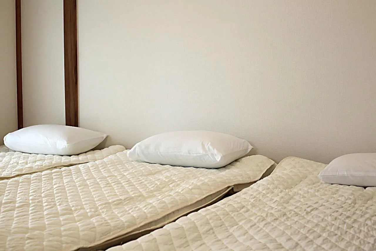Heisiei House Shin-Okubo Free Wifi Apartment Tokyo