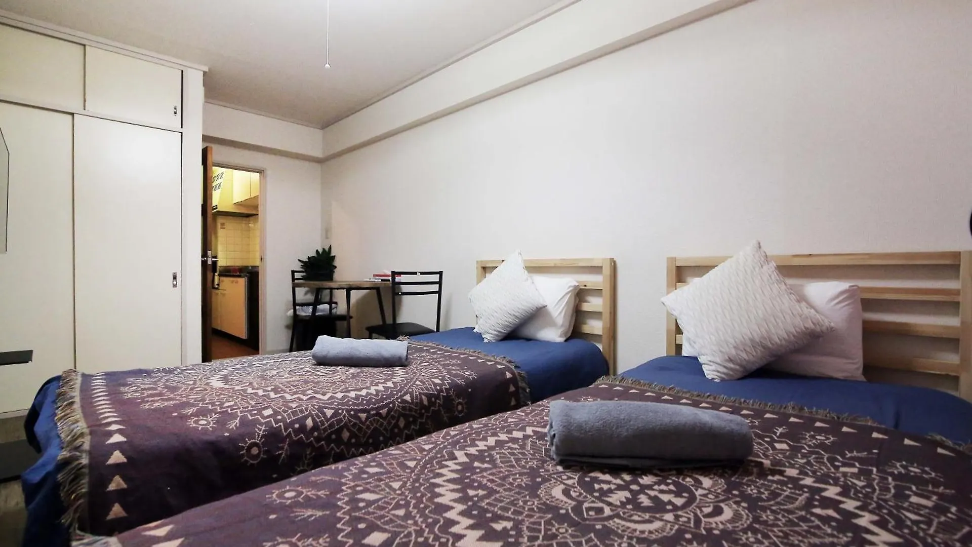 Heisiei House Shin-Okubo Free Wifi Apartment Tokyo
